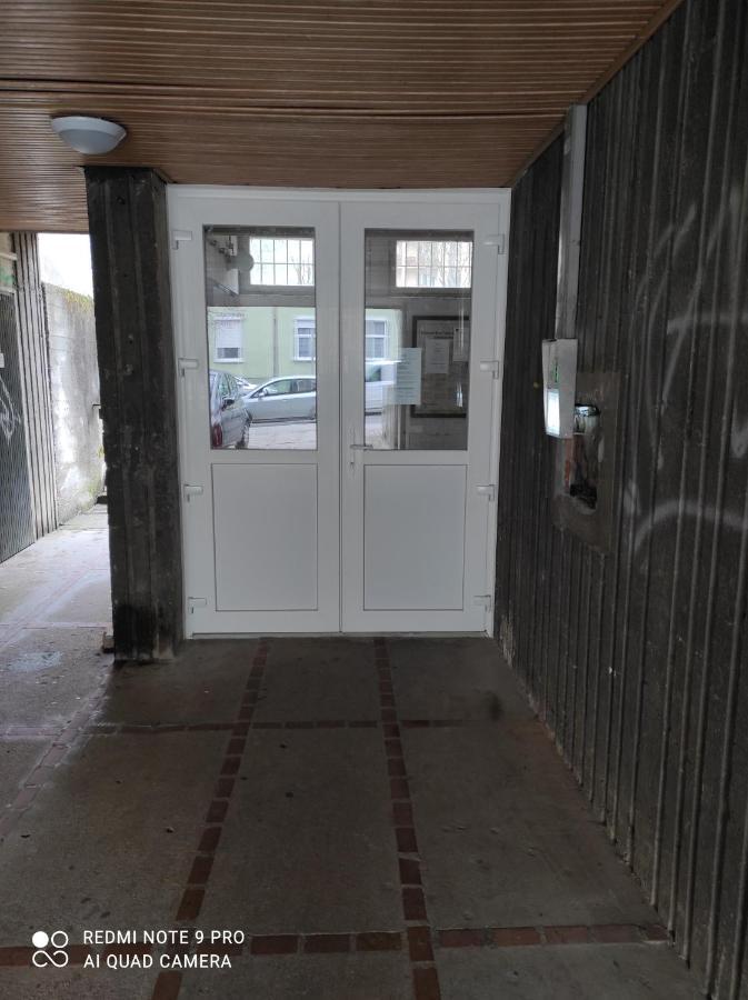 Baross Apartman Kaposvár Esterno foto